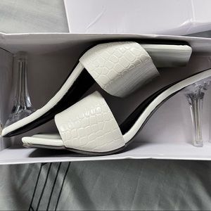 Stone Pattern High Heeled Mules